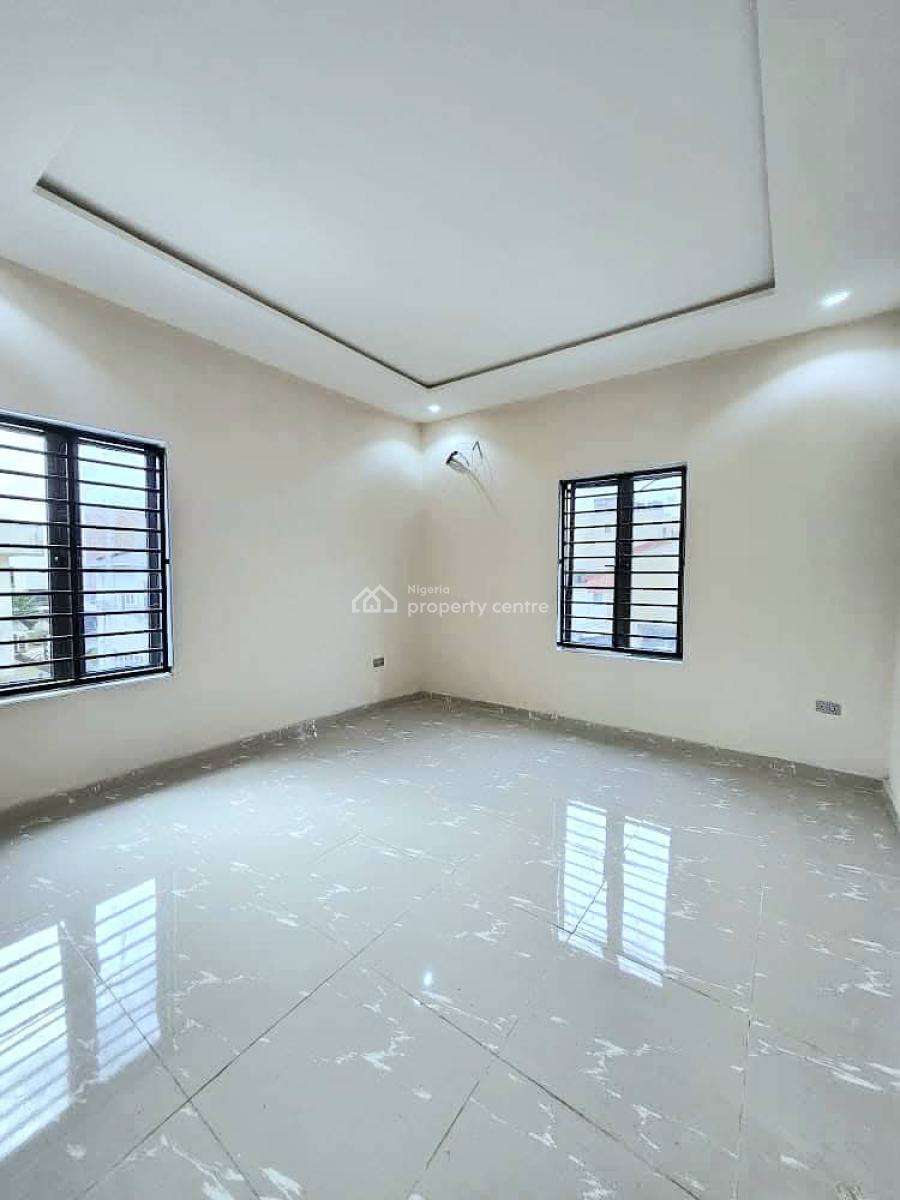 Spacious 4-bedroom Semi-detached House, Lekki Phase 1, Lekki, Lagos, House for Rent