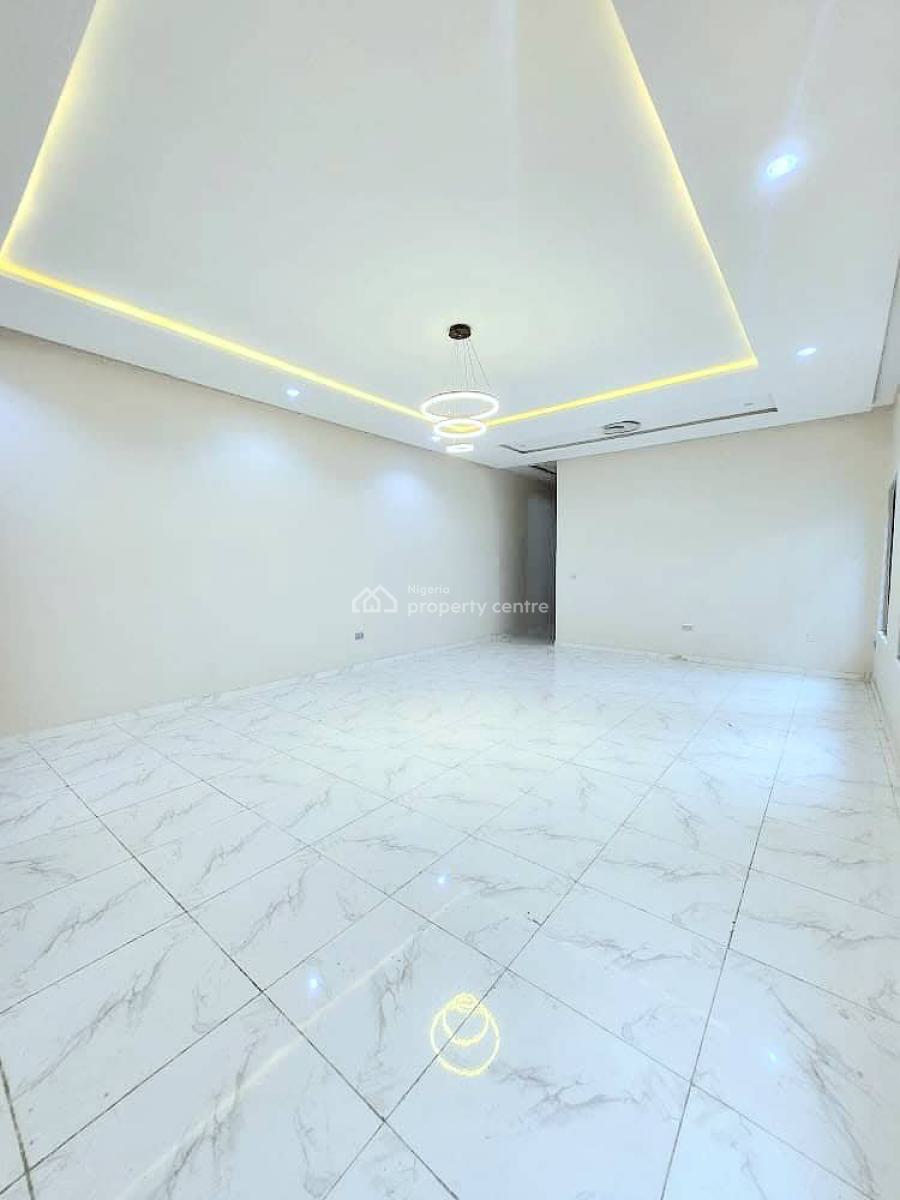 Spacious 4-bedroom Semi-detached House, Lekki Phase 1, Lekki, Lagos, House for Rent