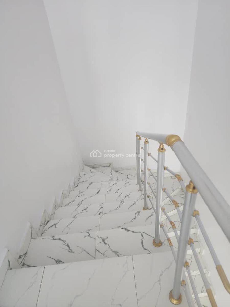 Very Big Masters Bedroom with Open Plan Kitchen and Balcony, Orchid, Lekki, Lagos, Self Contain (single Rooms) for Rent