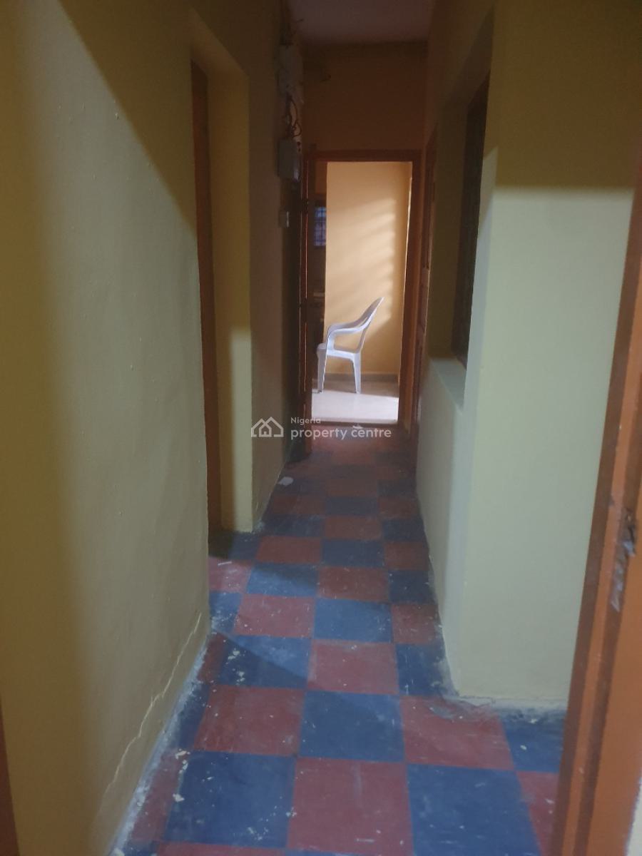 4bedroom Apartment, Ajao Estate, Isolo, Lagos, Flat / Apartment for Rent