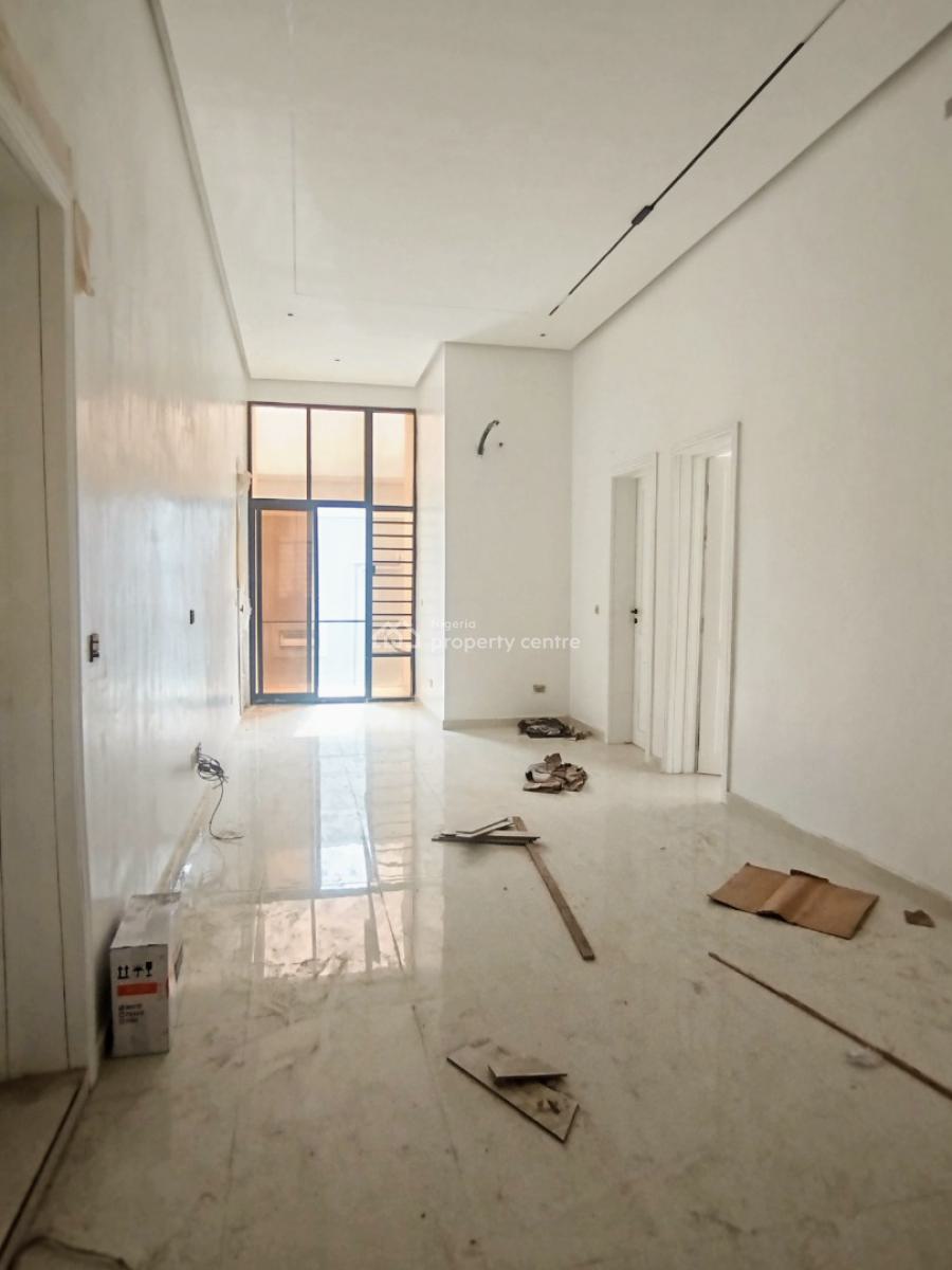 Newly Built, Luxury 3-bedroom Apartments, Off Admiralty Way, Lekki Phase 1, Lekki, Lagos, Flat / Apartment for Sale