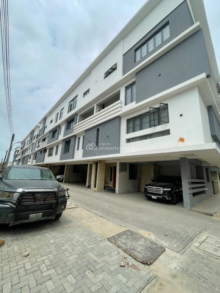 5 and 4 Bedroom, Inside a Gated Estate, Lekki Phase 1, Lekki, Lagos, Terraced Duplex for Rent
