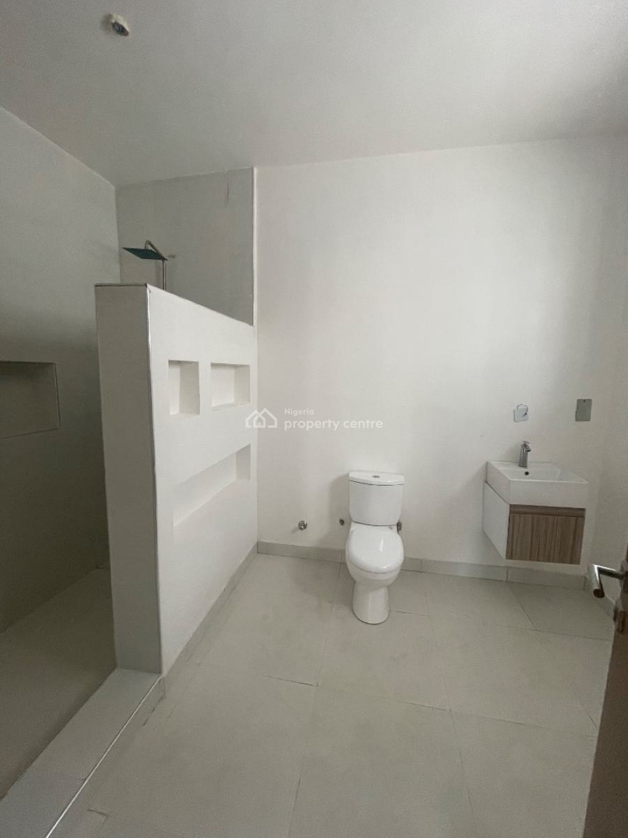 5 and 4 Bedroom, Inside a Gated Estate, Lekki Phase 1, Lekki, Lagos, Terraced Duplex for Rent
