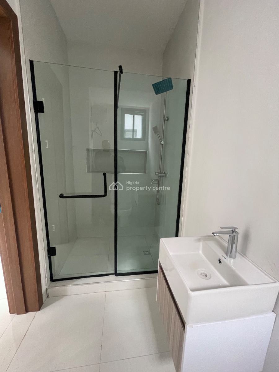 5 and 4 Bedroom, Inside a Gated Estate, Lekki Phase 1, Lekki, Lagos, Terraced Duplex for Rent