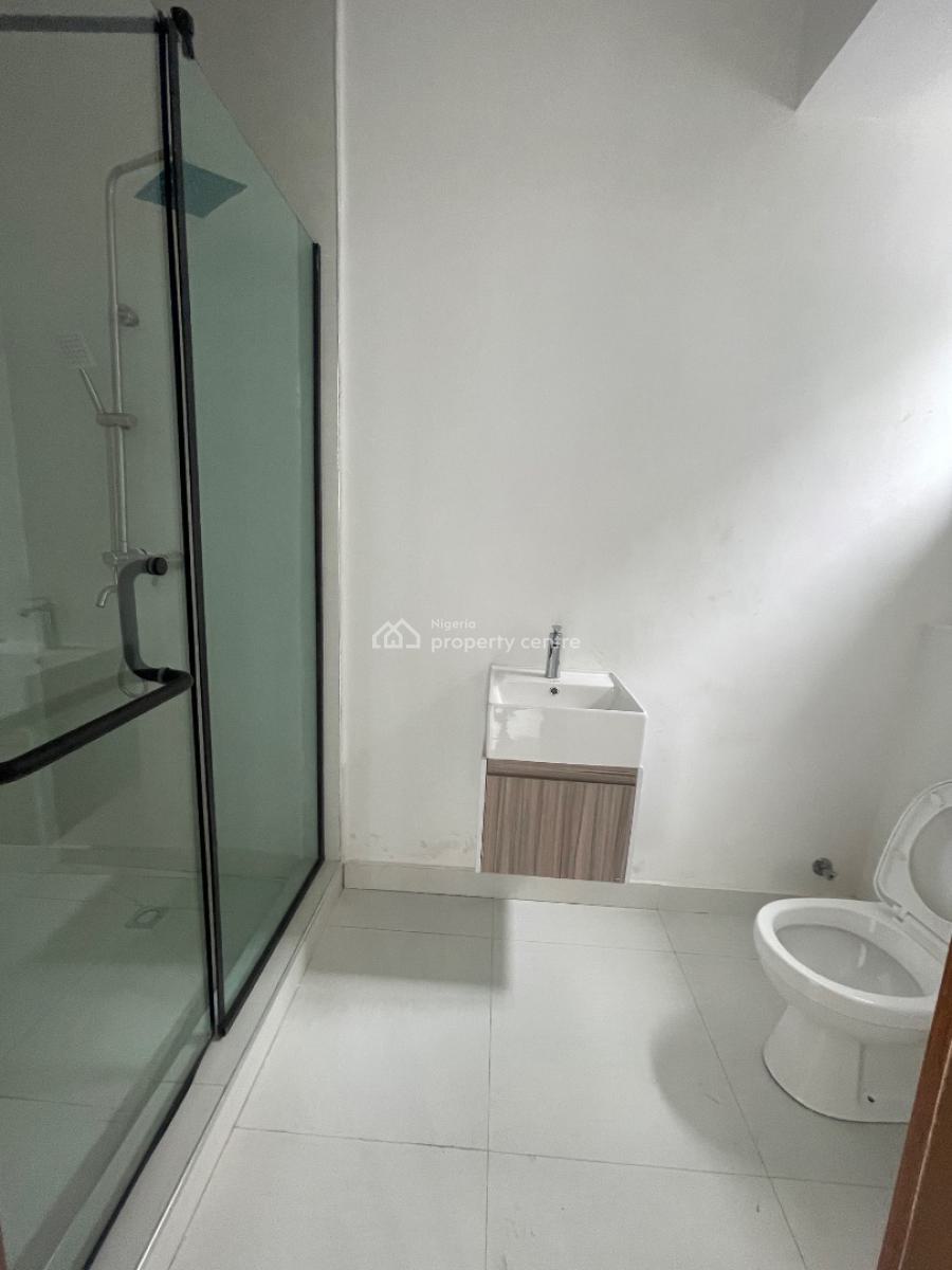 5 and 4 Bedroom, Inside a Gated Estate, Lekki Phase 1, Lekki, Lagos, Terraced Duplex for Rent