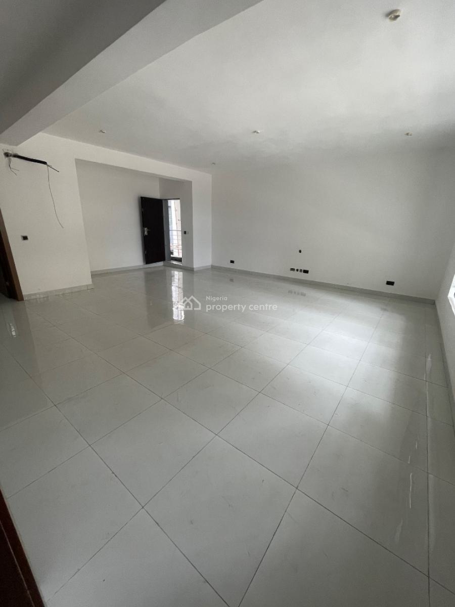 5 and 4 Bedroom, Inside a Gated Estate, Lekki Phase 1, Lekki, Lagos, Terraced Duplex for Rent