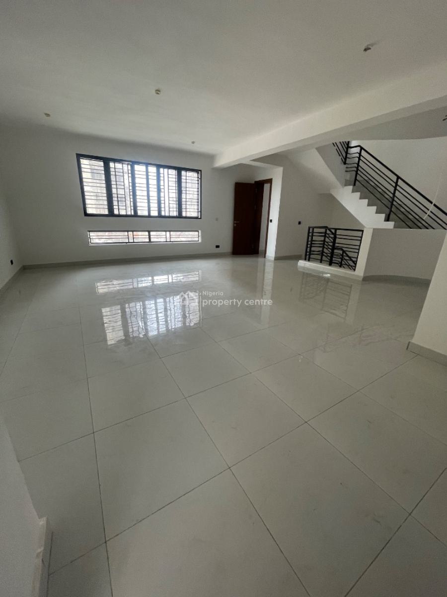 5 and 4 Bedroom, Inside a Gated Estate, Lekki Phase 1, Lekki, Lagos, Terraced Duplex for Rent