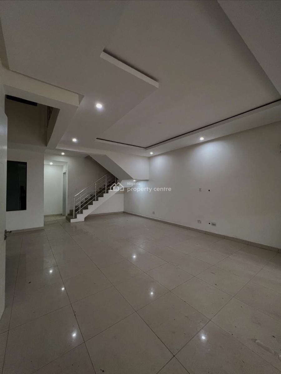 Exquisite 4 Bedroom Terrace with S/pool, Ologolo, Ologolo, Lekki, Lagos, Terraced Duplex for Rent
