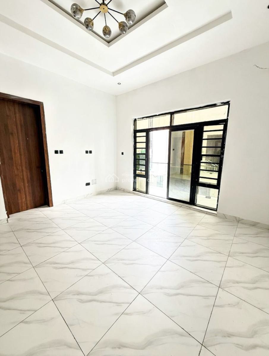4 Bedroom Terrace Duplex -- Governors Consent, Daffodil Estate, Royal Pine, Orchid Road, Lekki, Lagos, Semi-detached Duplex for Sale