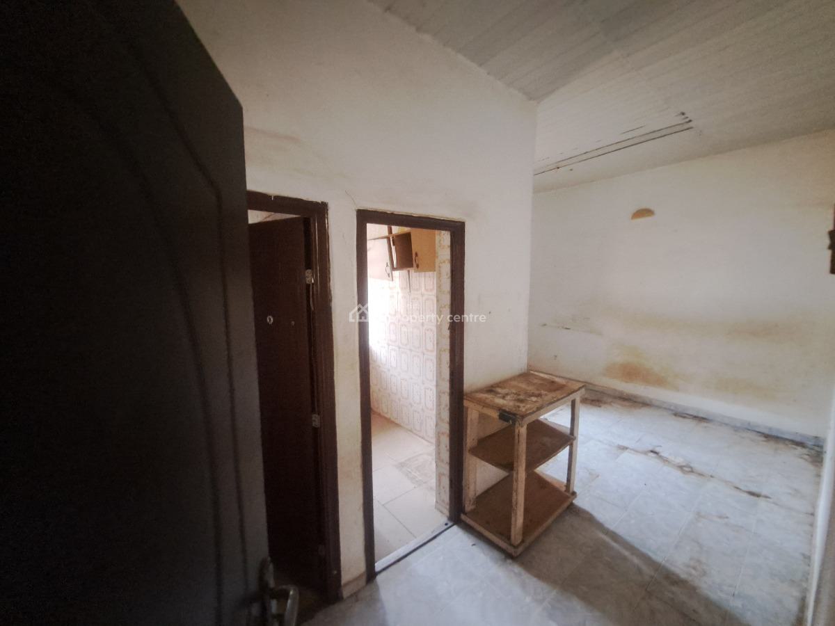 Self Containef, Mabushi, Mabushi, Abuja, Self Contain (single Rooms) for Rent