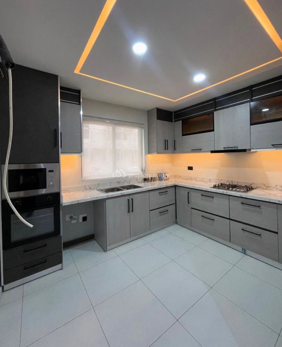 4 Bedroom Terrace Duplex, Lekki Phase 1, Lekki, Lagos, Terraced Duplex for Sale