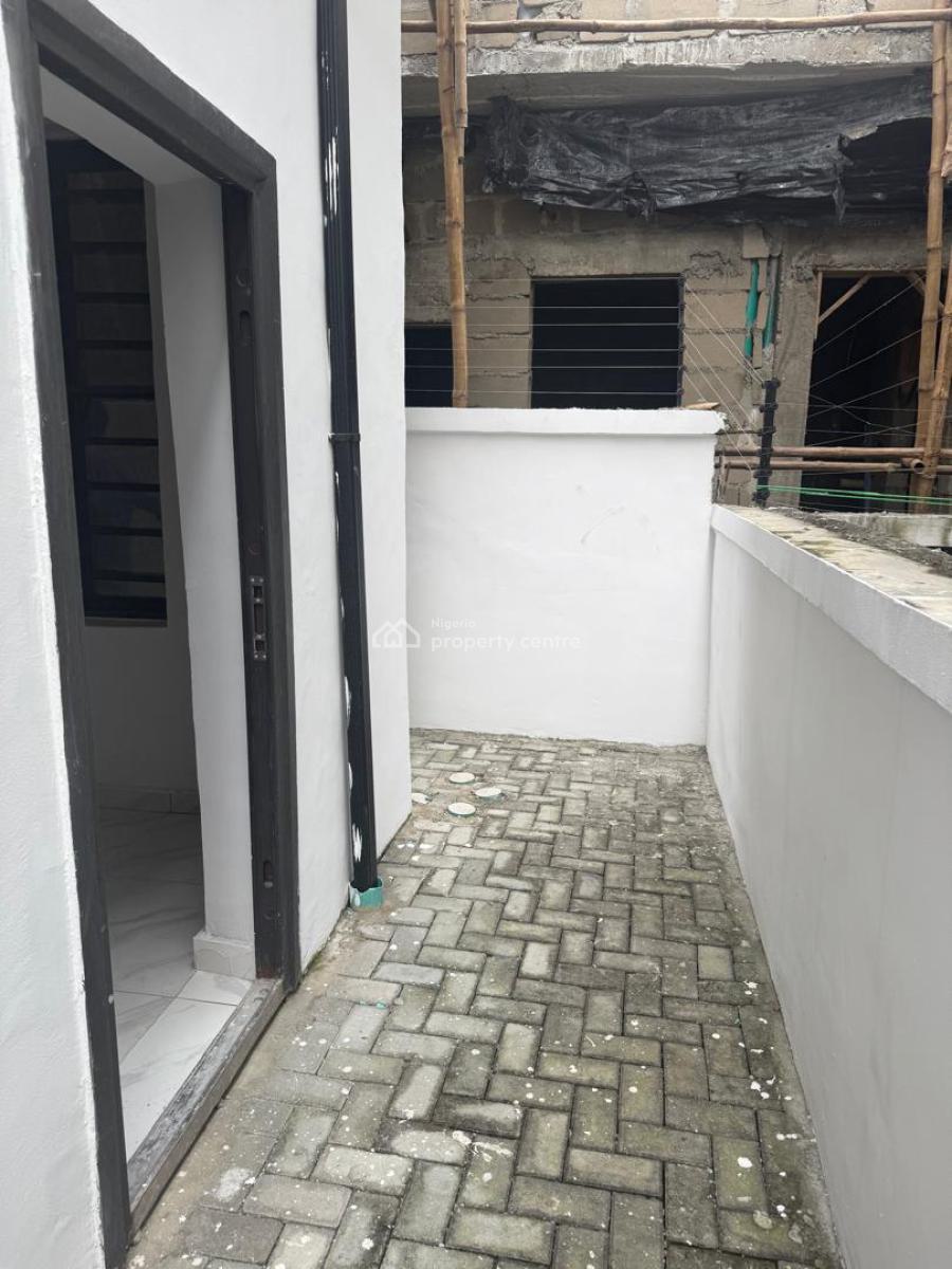 Boys Quarter, Orchid, Lekki, Lagos, Self Contain (single Rooms) for Rent