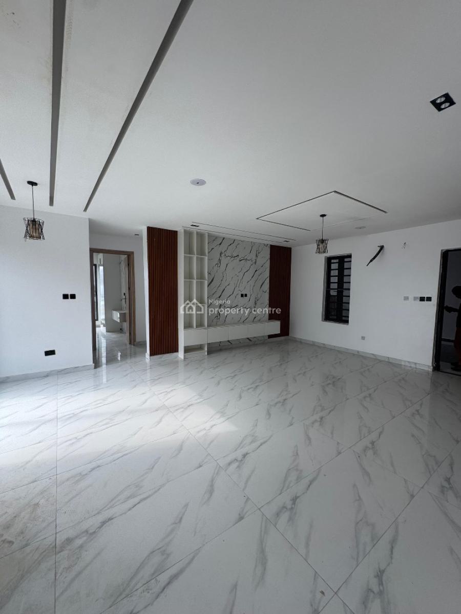 Affordable 2 Bedroom Apartment with a Swimming Pool and More, Ikate, Lekki, Lagos, Block of Flats for Sale