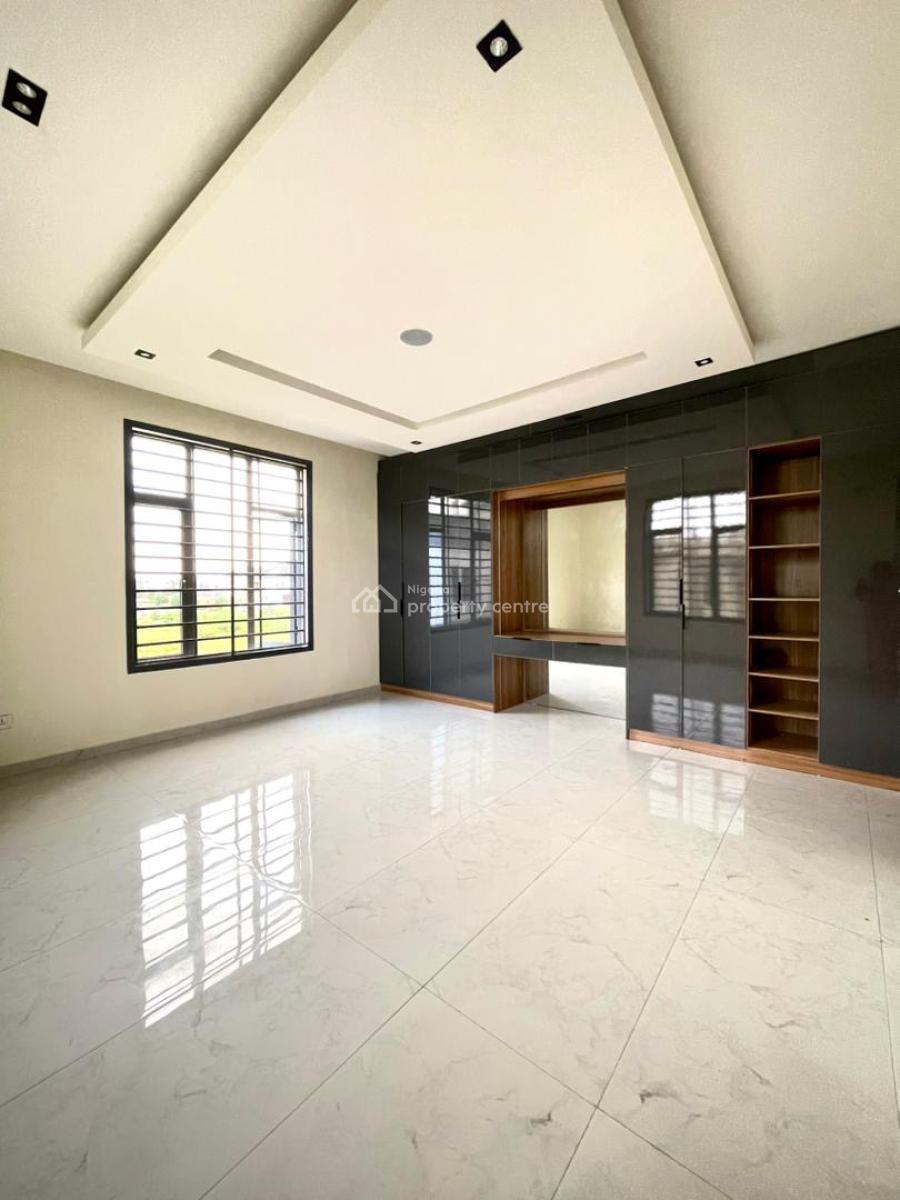 Luxurious 5 Bedroom Fully Detached Duplex with Pool in a Secure Estate, Ajah, Ajah, Lagos, Detached Duplex for Sale