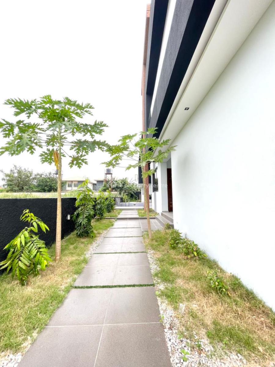 Luxurious 5 Bedroom Fully Detached Duplex with Pool in a Secure Estate, Ajah, Ajah, Lagos, Detached Duplex for Sale