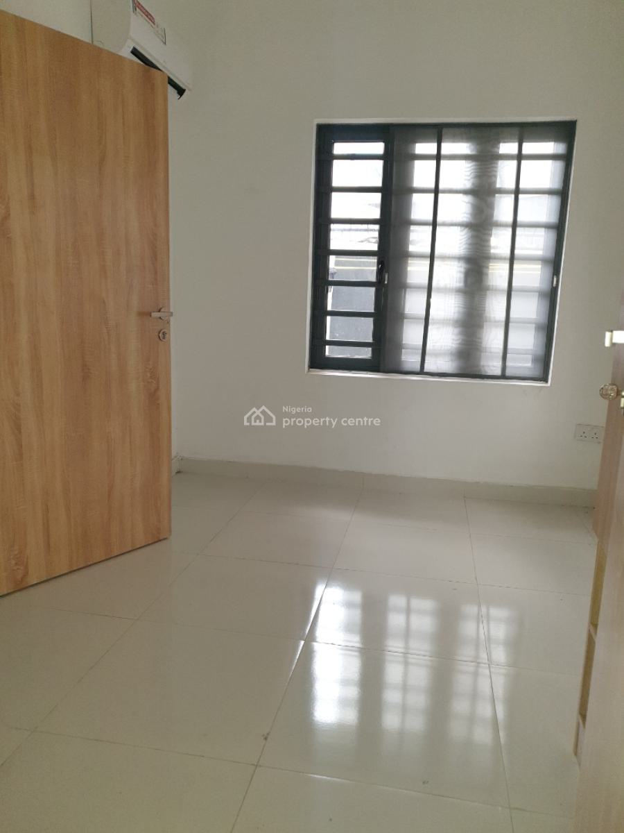 Spacious Studio Mini Flat Service, Spg Road Ologolo, Lekki, Lagos, Mini Flat (room and Parlour) for Rent