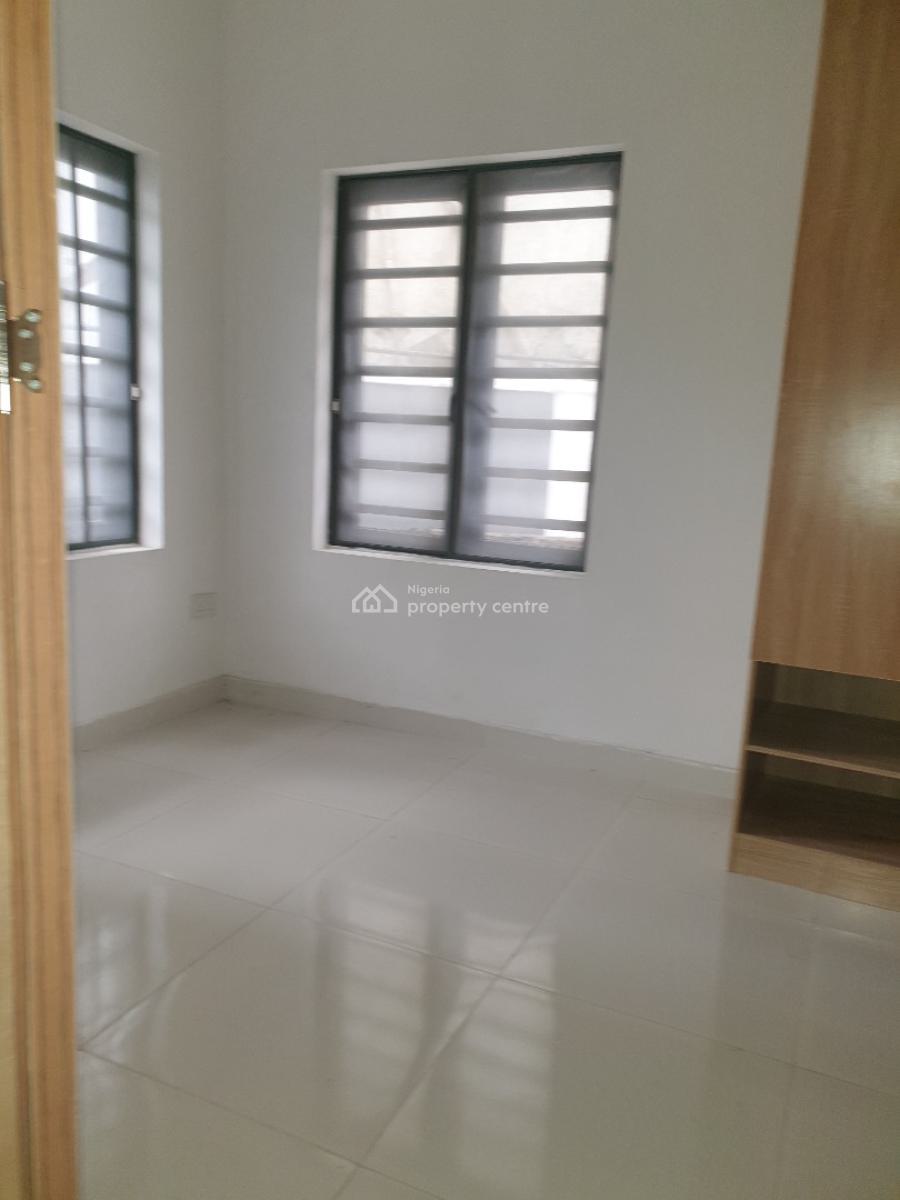 Spacious Studio Mini Flat Service, Spg Road Ologolo, Lekki, Lagos, Mini Flat (room and Parlour) for Rent