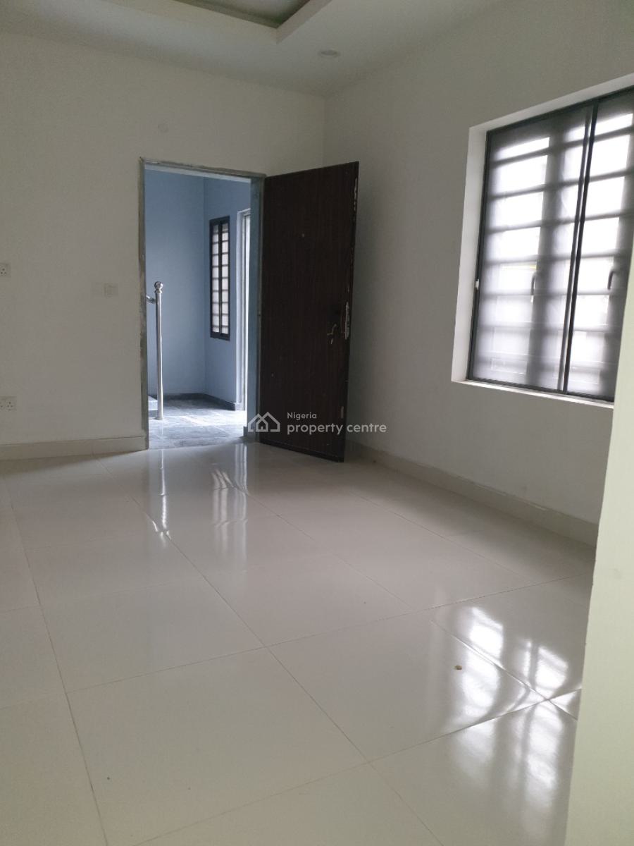 Spacious Studio Mini Flat Service, Spg Road Ologolo, Lekki, Lagos, Mini Flat (room and Parlour) for Rent