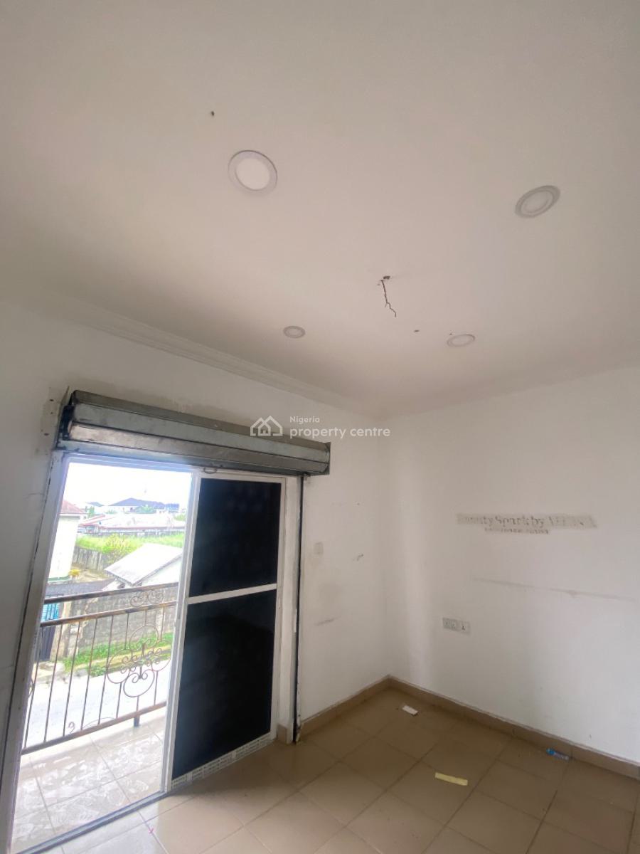 Well Located and Spacious Shop at Off Rumuola Road, Off Rumuola/ Physciatric Road, Port Harcourt, Rivers, Shop for Rent