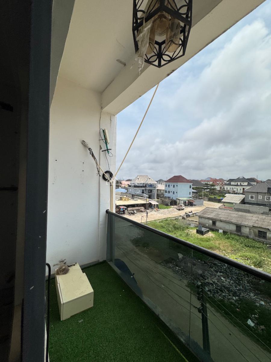 Spacious 2 Bedroom Apartment, Ologolo, Lekki, Lagos, Flat / Apartment for Rent