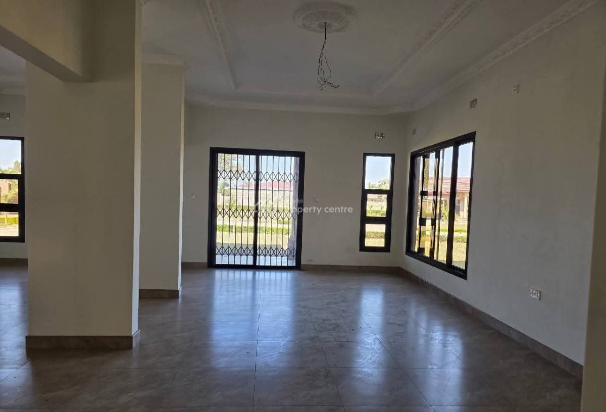 4 Bedroom Detached Bungalow with Bq, Ebute, Ikorodu, Lagos, Detached Bungalow for Sale