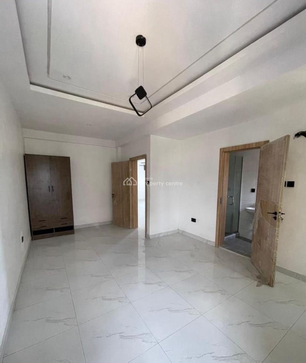 Well- Situated 2 Bedroom Apartment, Ologolo, Lekki, Lagos, Flat / Apartment for Rent