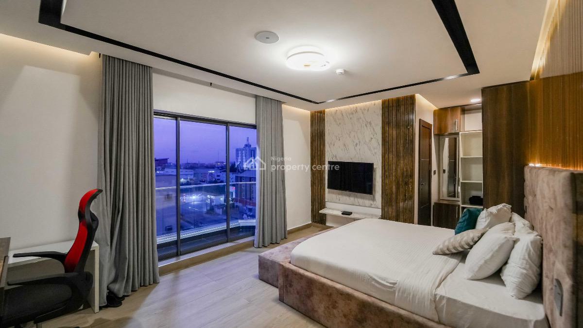 Ultra Luxury 3 Bedroom Apartment, Admiralty Way, Lekki Phase 1, Lekki, Lagos, Flat / Apartment Short Let