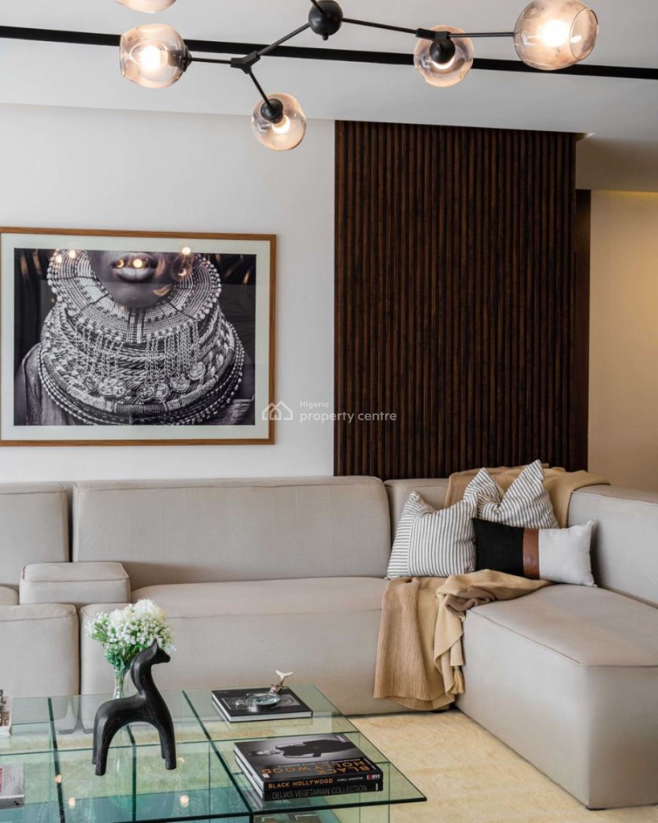 Exclusive 3 Bedroom Apartment, Admiralty Way, Lekki Phase 1, Lekki, Lagos, Flat / Apartment Short Let