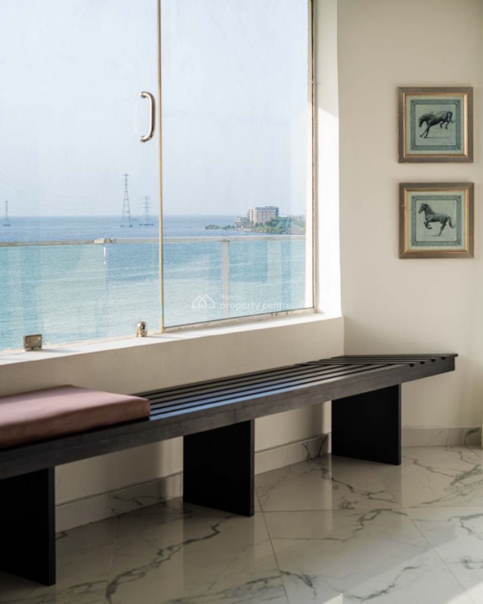 Exclusive 3 Bedroom Apartment, Admiralty Way, Lekki Phase 1, Lekki, Lagos, Flat / Apartment Short Let