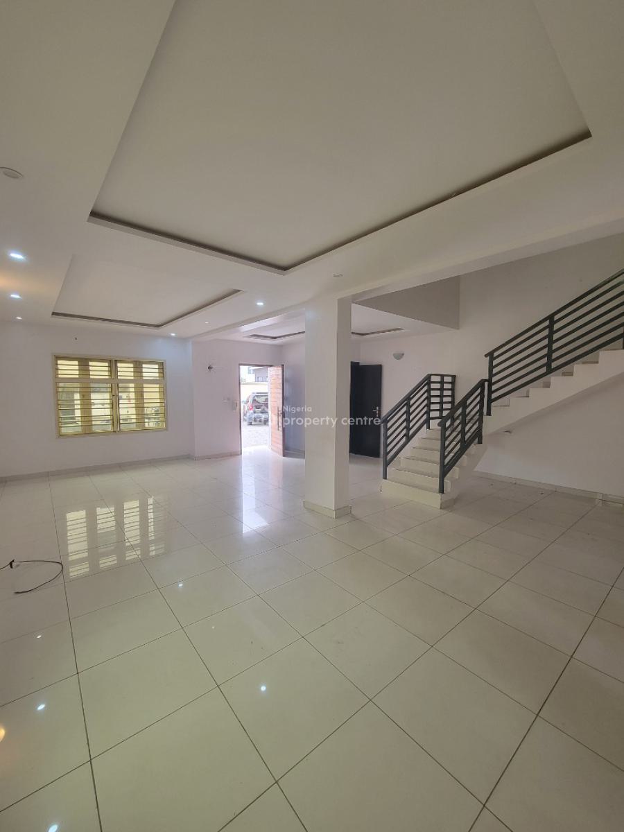 4 Bedroom Maisonette, Lekki Phase 1, Lekki, Lagos, Terraced Duplex for Rent