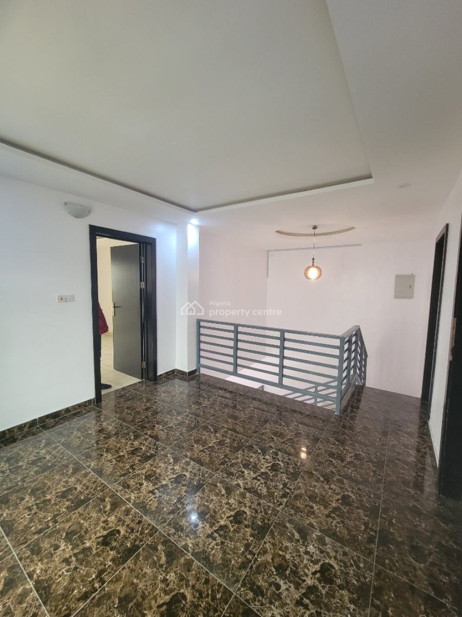 4 Bedroom Maisonette, Lekki Phase 1, Lekki, Lagos, Terraced Duplex for Rent
