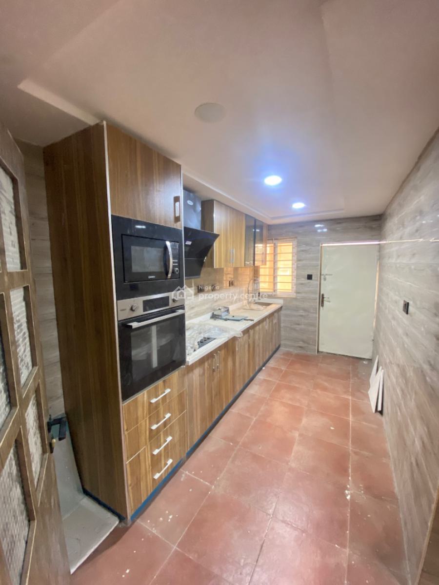 Brand New 3 Bedroom with Bq, Off Babatunde Anjose, Lekki Phase 1, Lekki, Lagos, Flat / Apartment for Rent