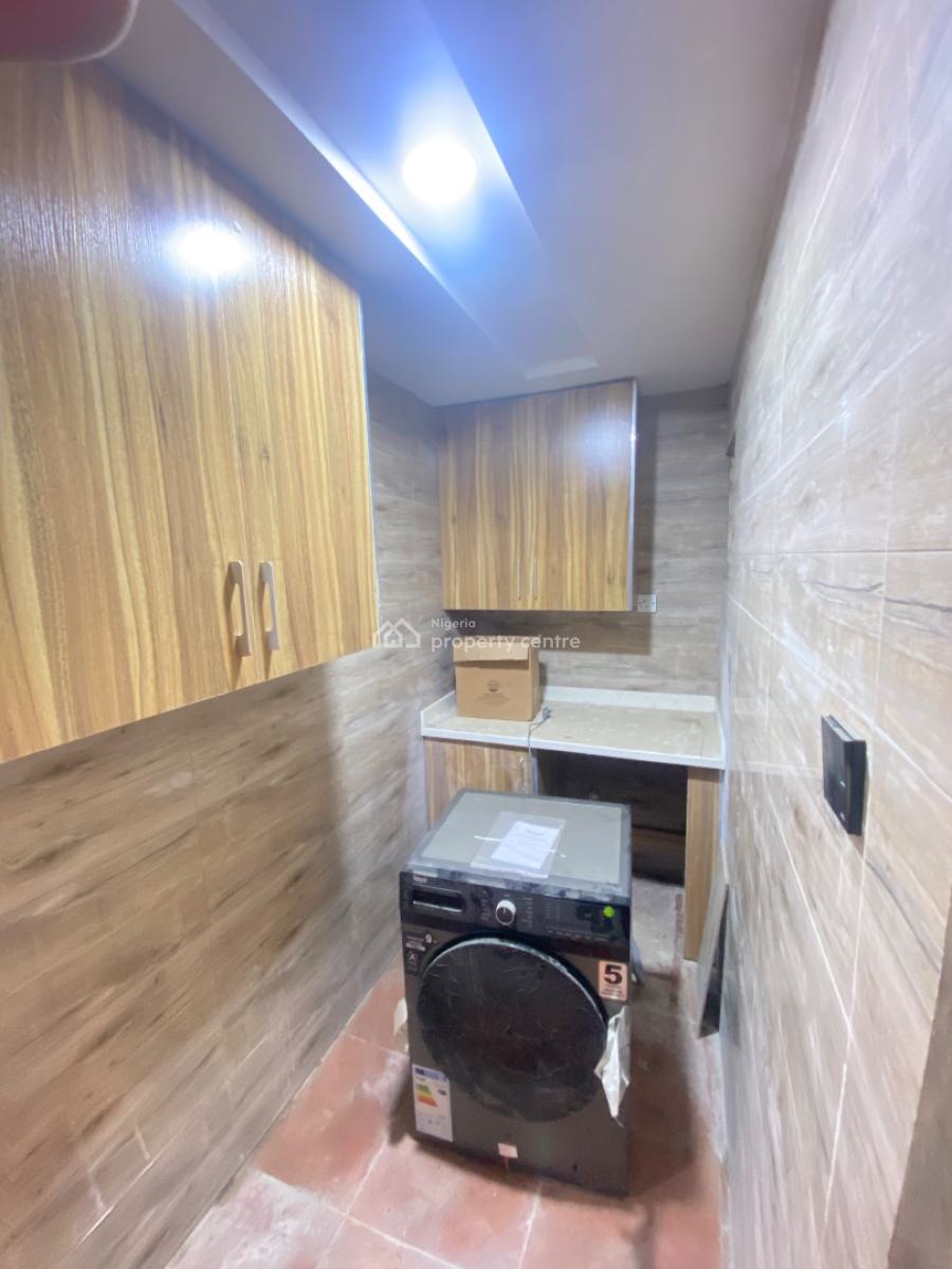 Brand New 3 Bedroom with Bq, Off Babatunde Anjose, Lekki Phase 1, Lekki, Lagos, Flat / Apartment for Rent