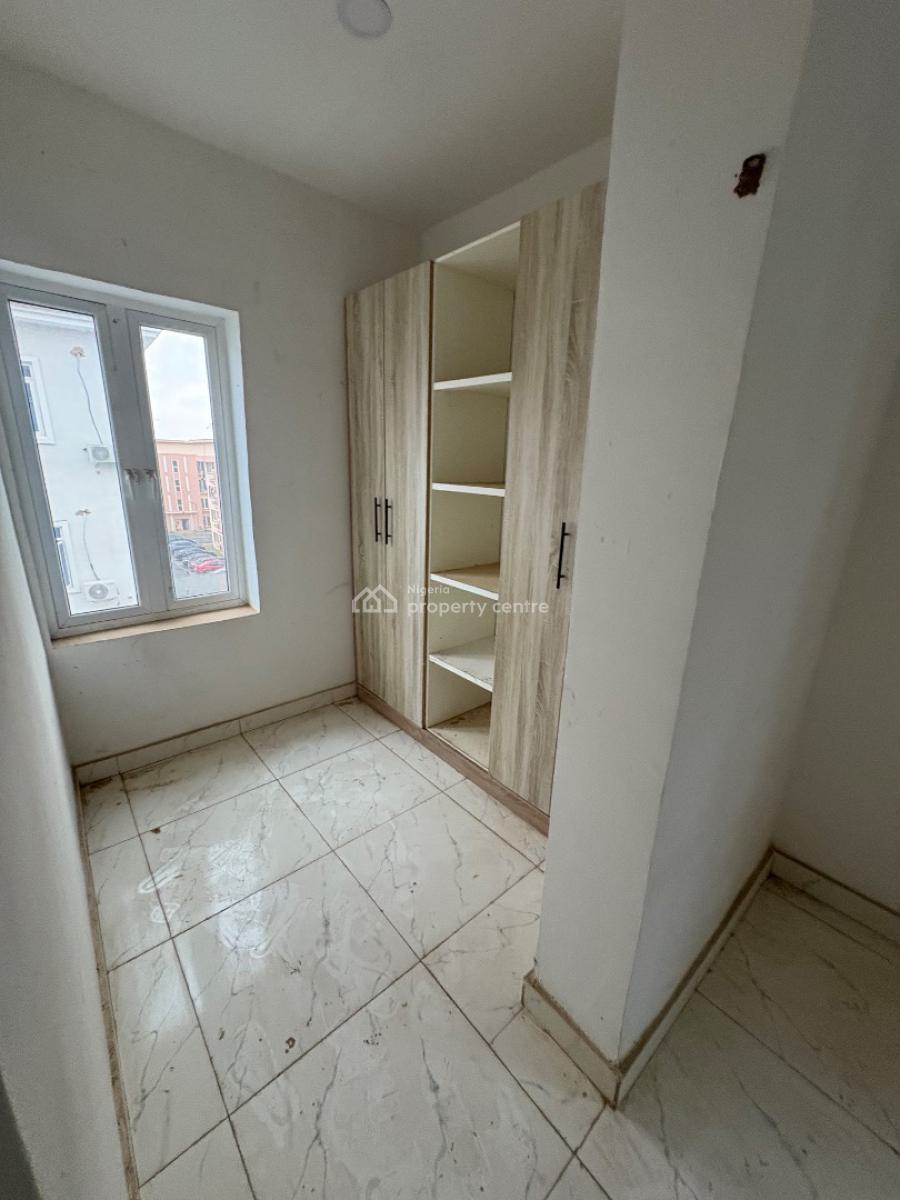 Newly 3 Bedroom Flat, Wuye, Abuja, Flat / Apartment for Sale