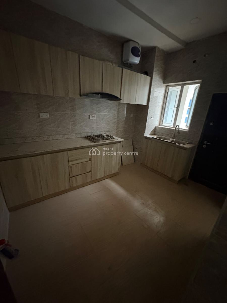Newly 3 Bedroom Flat, Wuye, Abuja, Flat / Apartment for Sale