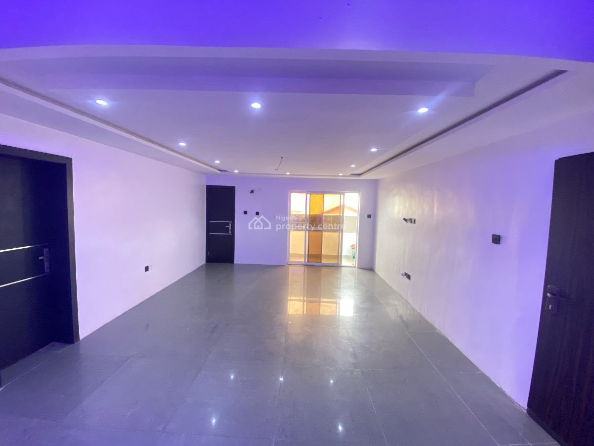Luxury 3 Bedroom with Bq, Off Babatunde Anjose, Lekki Phase 1, Lekki, Lagos, Flat / Apartment for Rent