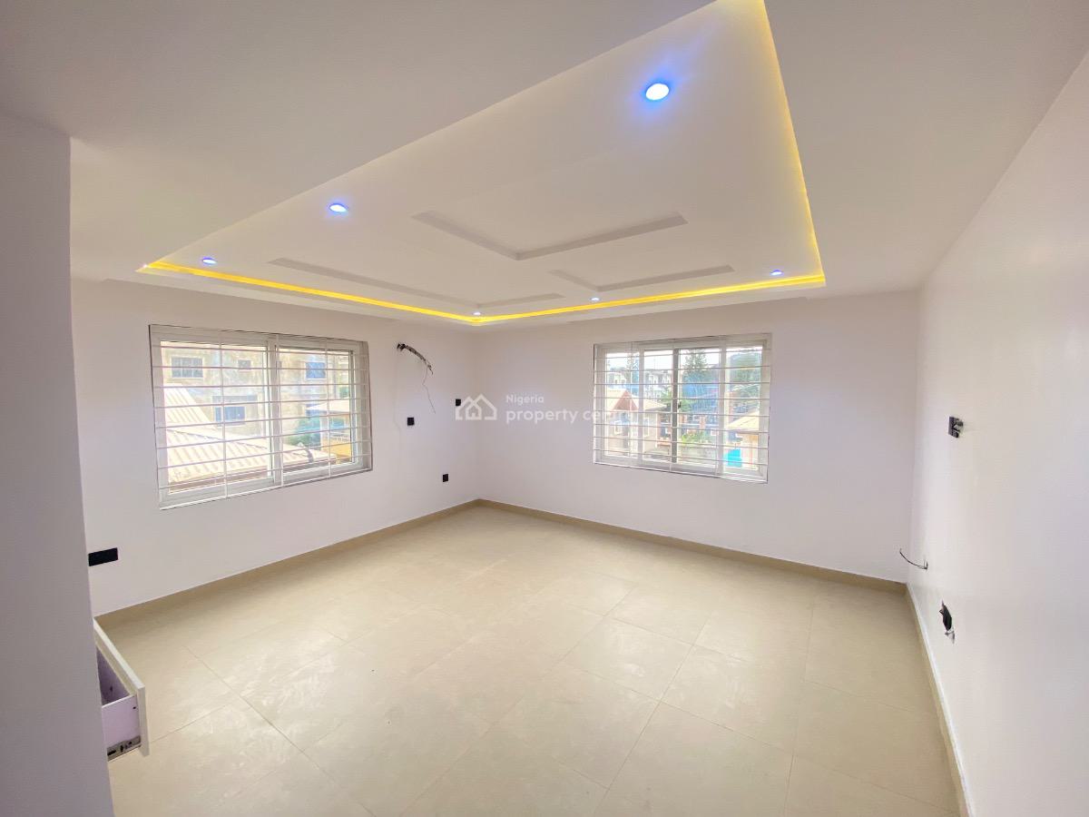 Luxury 3 Bedroom with Bq, Off Babatunde Anjose, Lekki Phase 1, Lekki, Lagos, Flat / Apartment for Rent