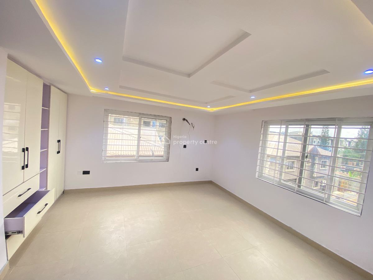Luxury 3 Bedroom with Bq, Off Babatunde Anjose, Lekki Phase 1, Lekki, Lagos, Flat / Apartment for Rent