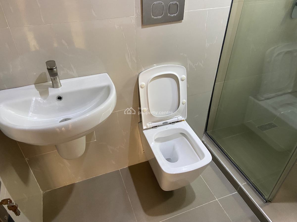 Luxury 3 Bedroom with Bq, Off Babatunde Anjose, Lekki Phase 1, Lekki, Lagos, Flat / Apartment for Rent