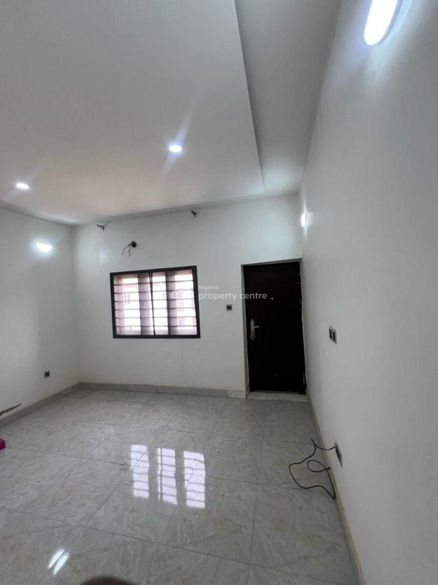 Spacious 4-bedroom Terrace with Bq, Jahi, Abuja, Terraced Duplex for Rent