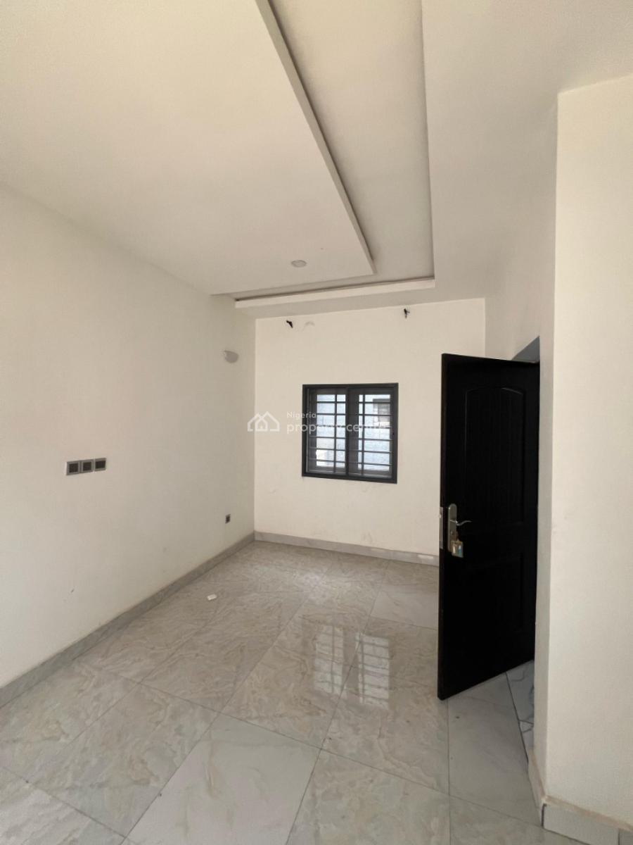 Spacious 4-bedroom Terrace with Bq, Jahi, Abuja, Terraced Duplex for Rent