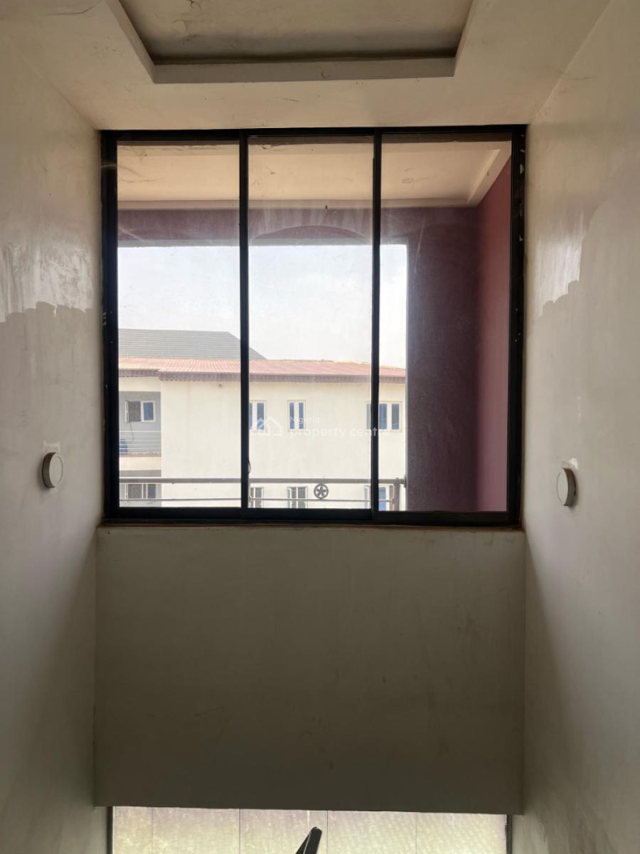 Spacious 4-bedroom Terrace with Bq, Jahi, Abuja, Terraced Duplex for Rent