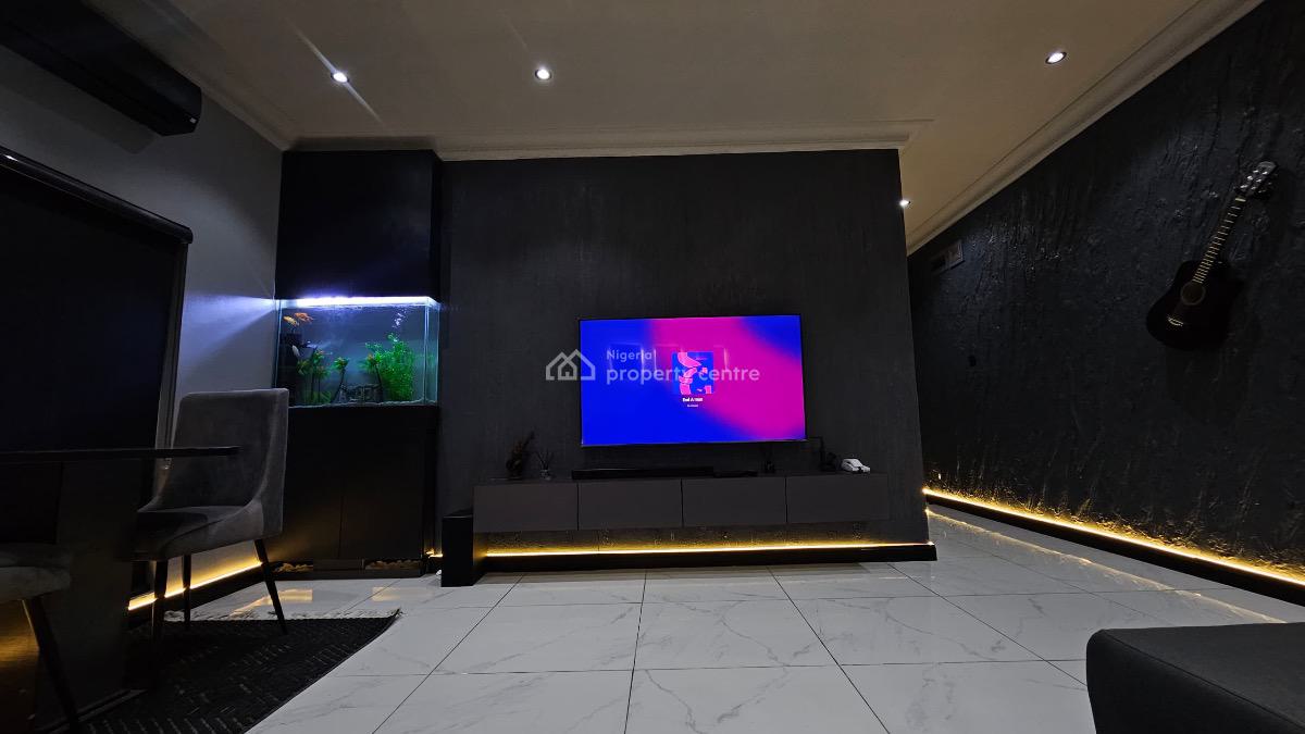 Luxury 1bedroom Apartment (mini Flat), Admiralty Road, Lekki Phase 1, Lekki, Lagos, Mini Flat (room and Parlour) Short Let