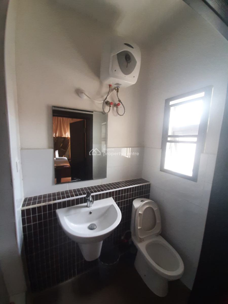 Serviced 3 Bedroom En-suite Flat with 1 Room Bq, Rnting Without Furni, Oniru, Victoria Island (vi), Lagos, Flat / Apartment for Rent