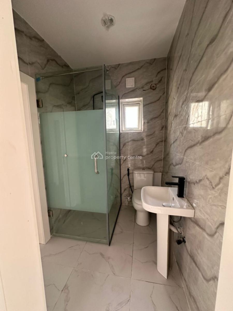 a Smart Investment in Ikate: Renovated 3-bedroom Flat with Bq & 24/7 P, Primewater View Estate, Ikate Elegushi, Lekki, Lagos, Flat / Apartment for Sale