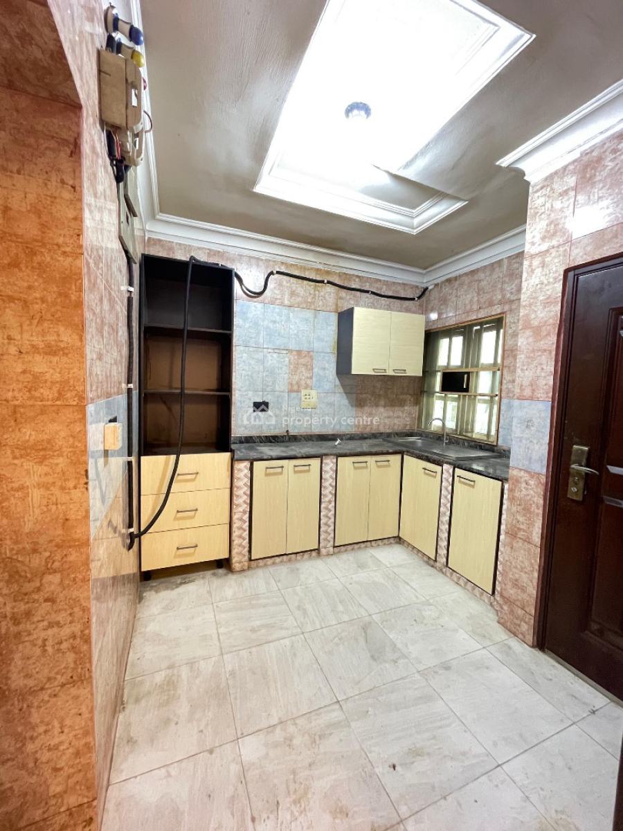 Spacious & Serene 4-bedroom Terrace Duplex, Surulere, Surulere, Lagos, Terraced Duplex for Sale