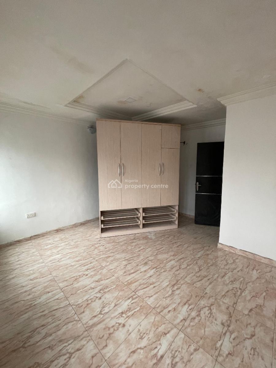 Spacious & Serene 4-bedroom Terrace Duplex, Surulere, Surulere, Lagos, Terraced Duplex for Sale