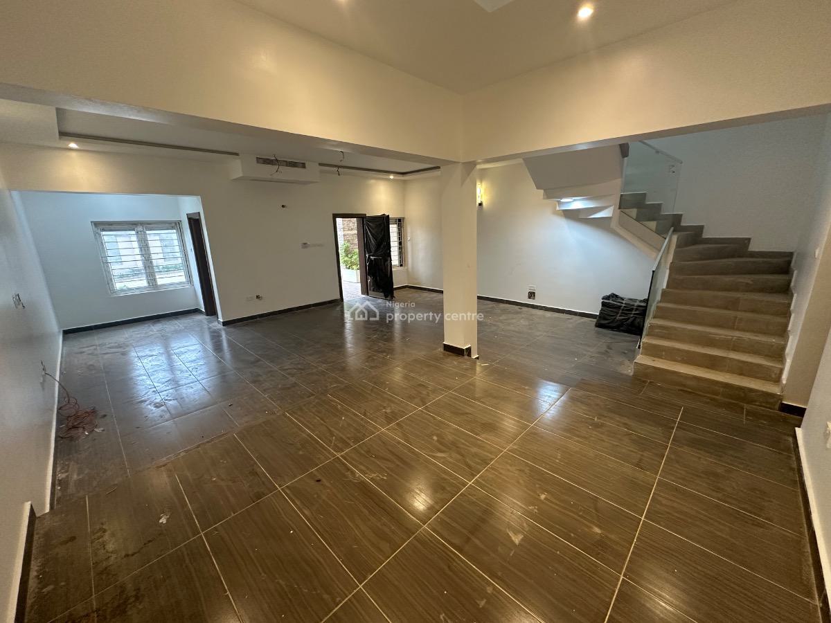 Luxury 4 Bedroom Terrace Duplex with Bq, Guzape District, Abuja, Terraced Duplex for Sale