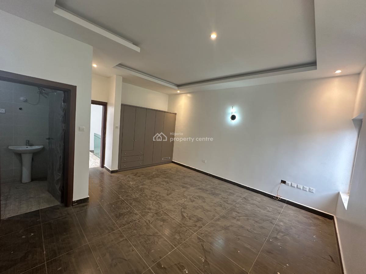 Luxury 4 Bedroom Terrace Duplex with Bq, Guzape District, Abuja, Terraced Duplex for Sale