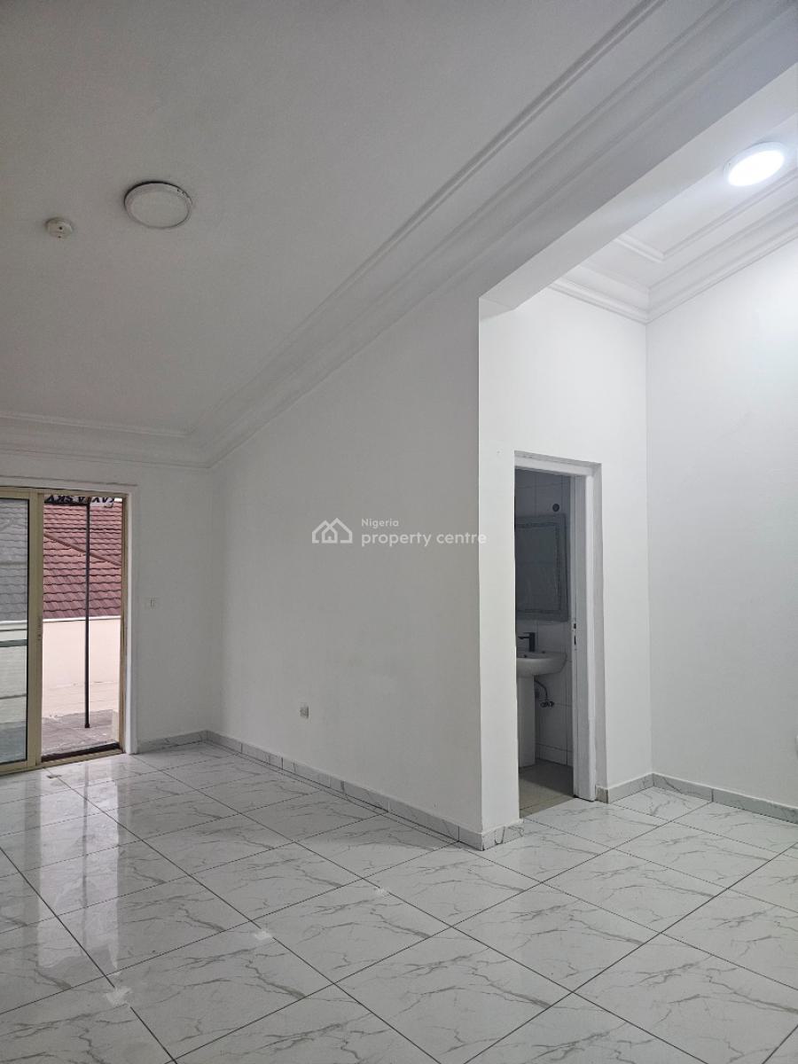2 Bedrooms Flat, Lekki Phane1 Lagos, Lekki, Lagos, Flat / Apartment for Rent